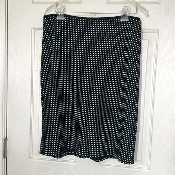 Charter Club Polka Dots Top & Skirt Set Size Large / 12 - Picture 6 of 8